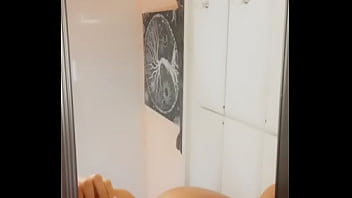 Yenniferpink’s Soaked Cunt Takes A Brutal Pounding